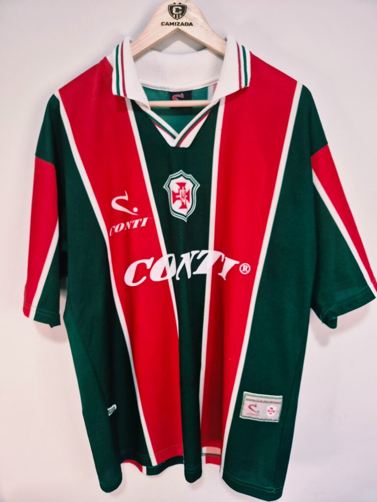 Portuguesa Santista 2000 – Casa